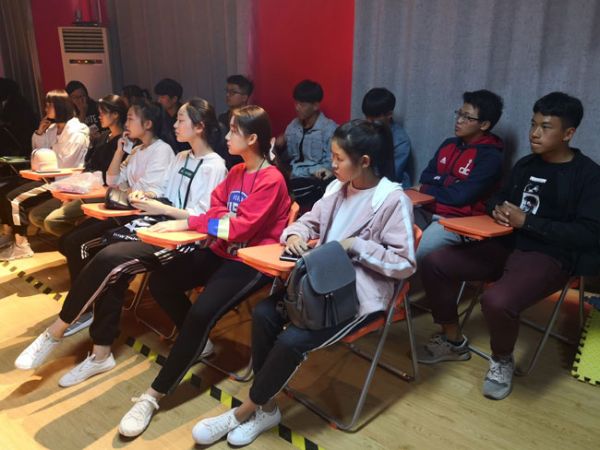 怎樣才能提高自己的表演技巧？